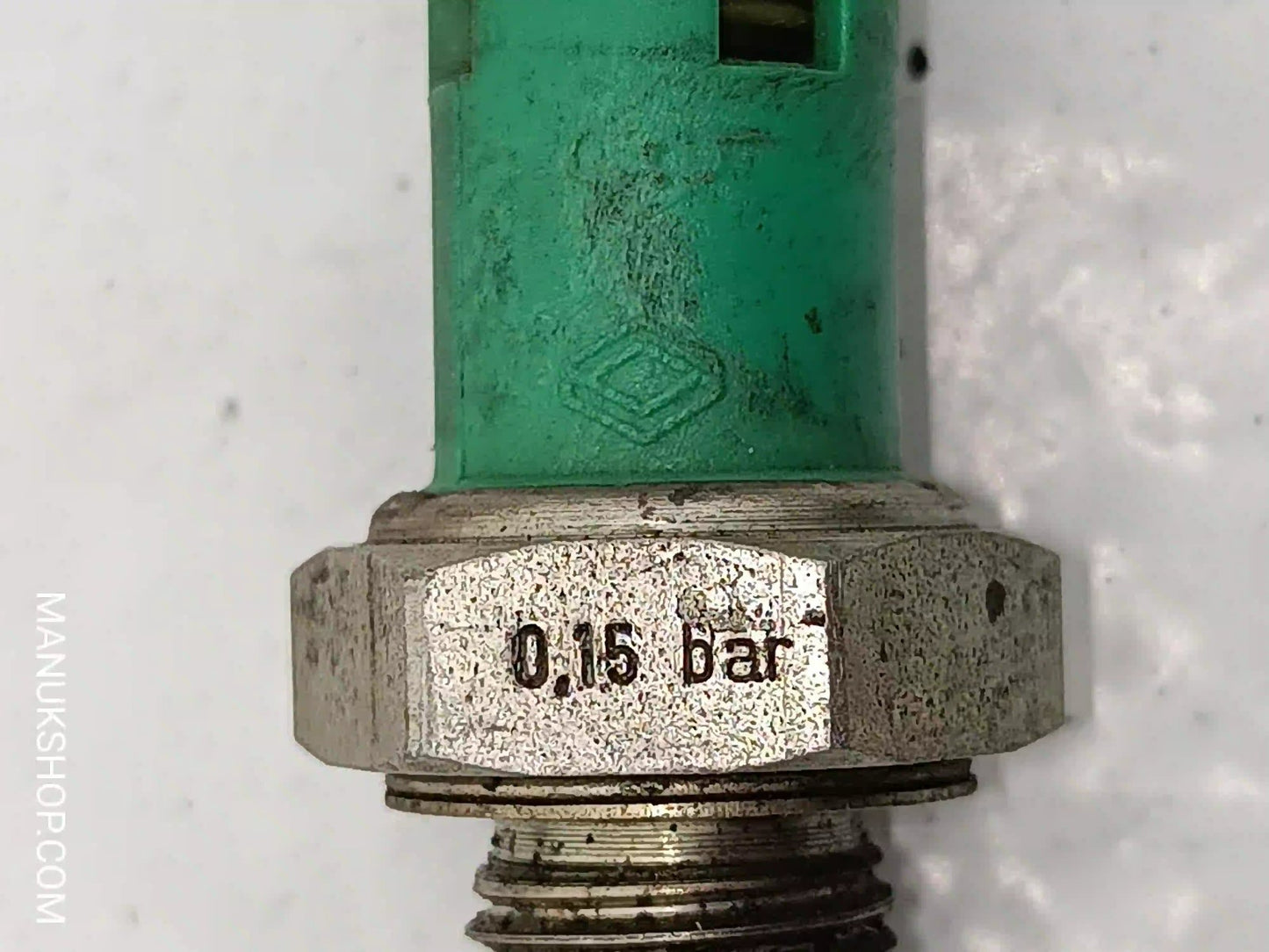 Öldrucksensor Renault Megane Clio 3899 0,15 bar