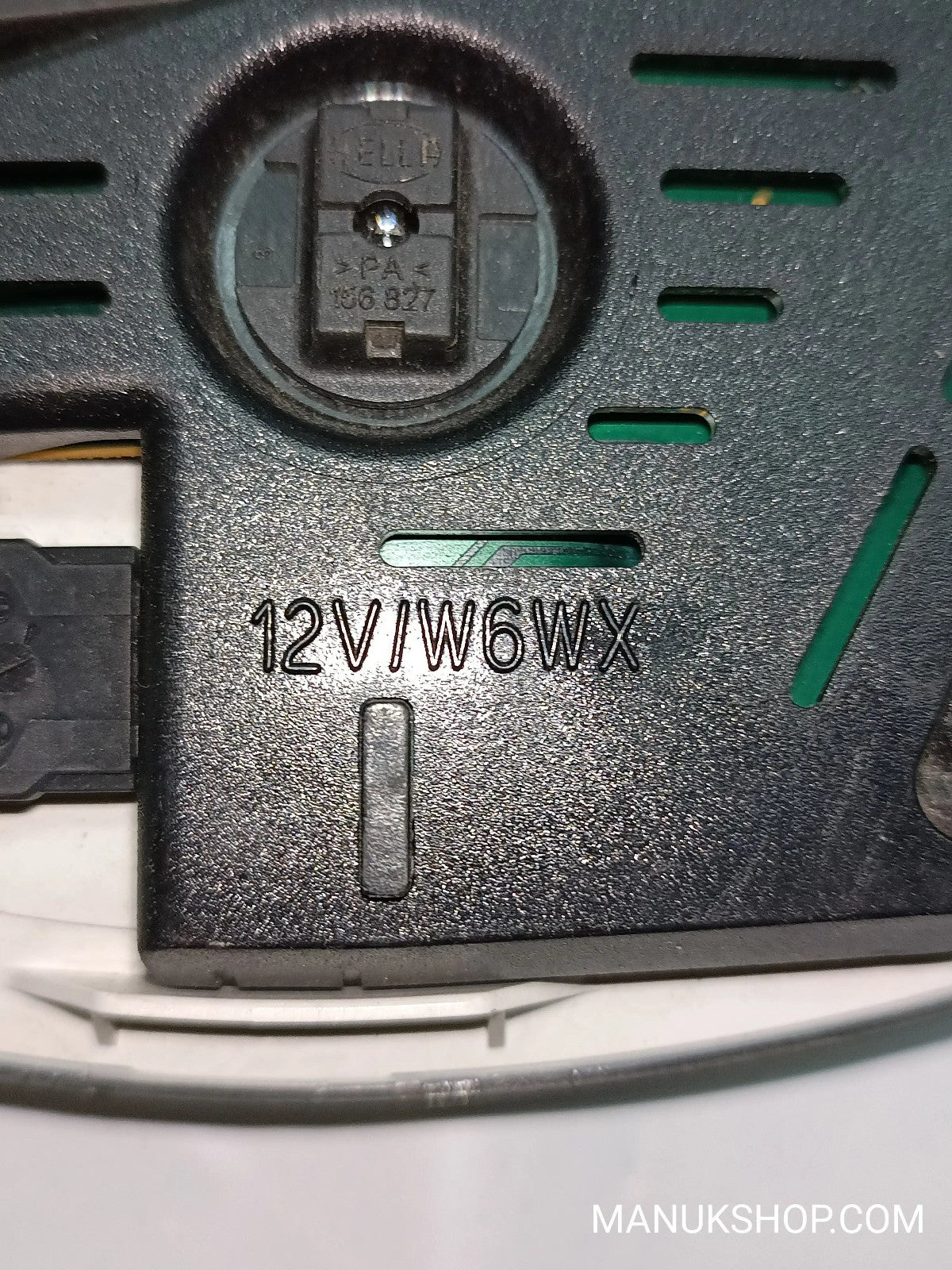 Innenleuchte Mercedes-Benz E-Klasse W211 A2118202201 2JM00825700 A211 820 22 01