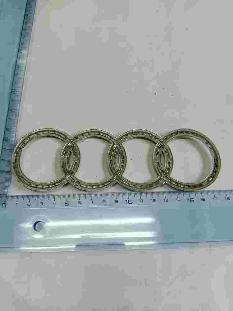 Emblem Audi A6 C6 17.5cm