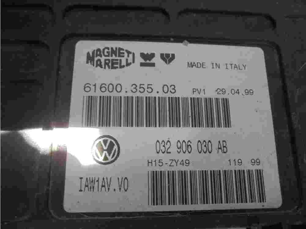 Motorsteuergerät VW Volkswagen Polo 032906030AB IAW1AVV0 6160035503