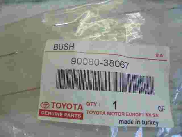 Bush Toyota Avensis 9008038067 90080-38067