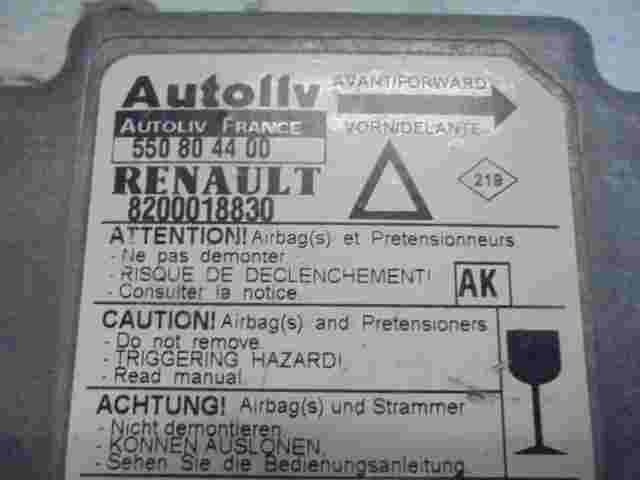 Airbagsensor Airbagsteuergerät Renault Laguna (AK) 8200018830B 550804400