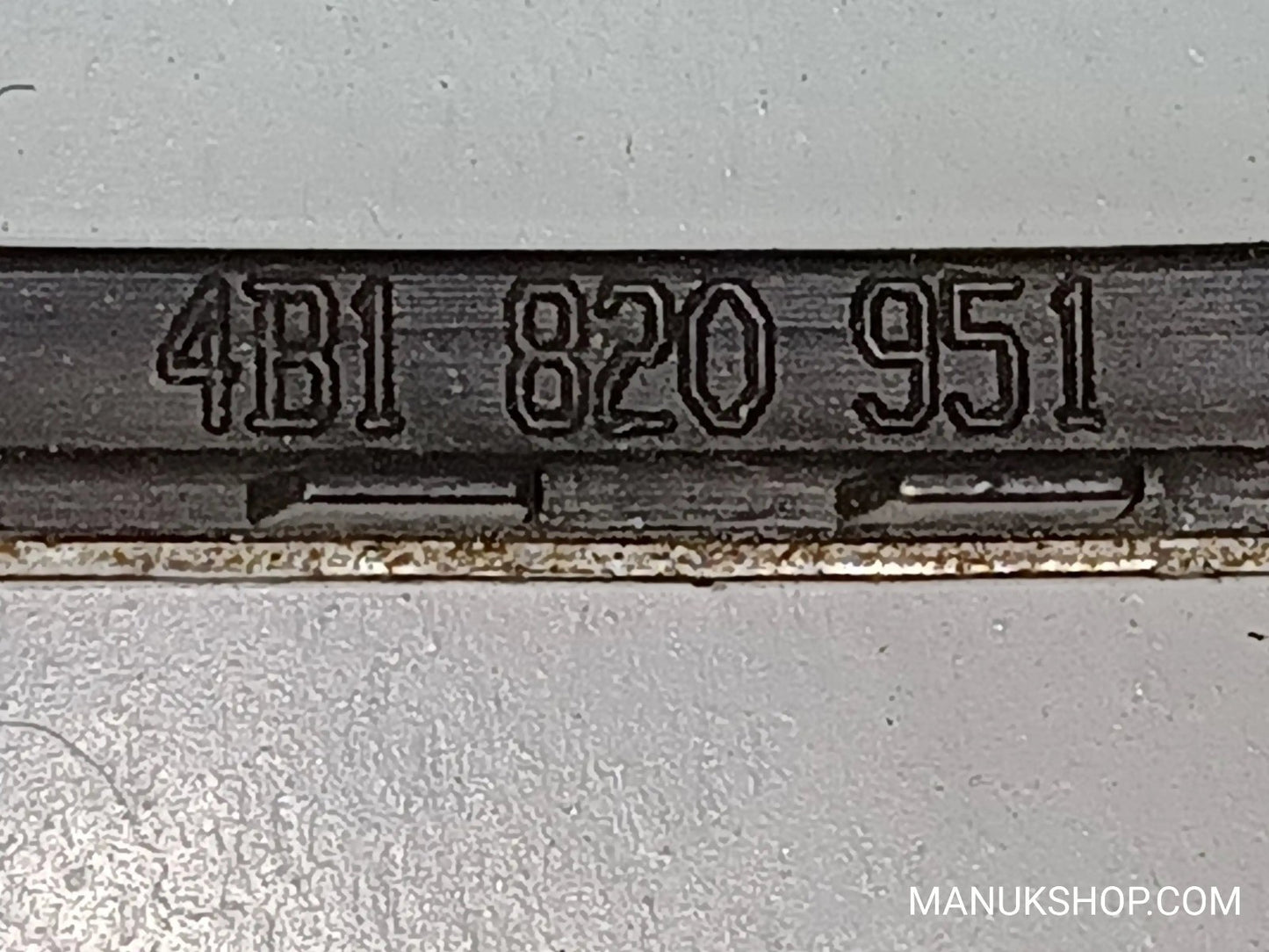 Schalttafelabdeckung Audi A6 C5 4B1820951 4B1 820 951
