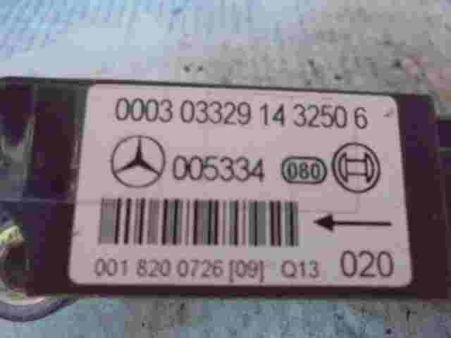 Airbagsensor Airbagsteuergerät Mercedes-Benz W210 W202 0018200726 (09) Q13