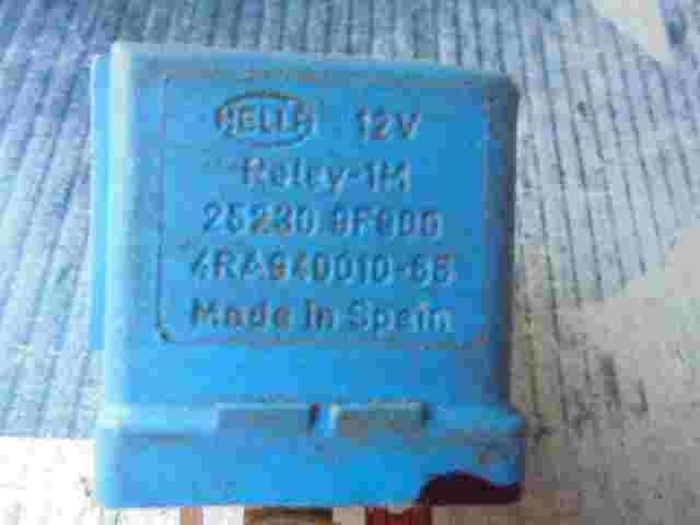 Relais Lüftung Primera P11 Serena C23 MICRA K11 4RA94001065 HELLA 252309F900