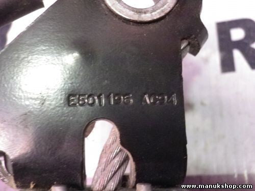 Gurtschloss Gurtschnapper vorne rechts Renault RX4 7700840664J AC94 515123