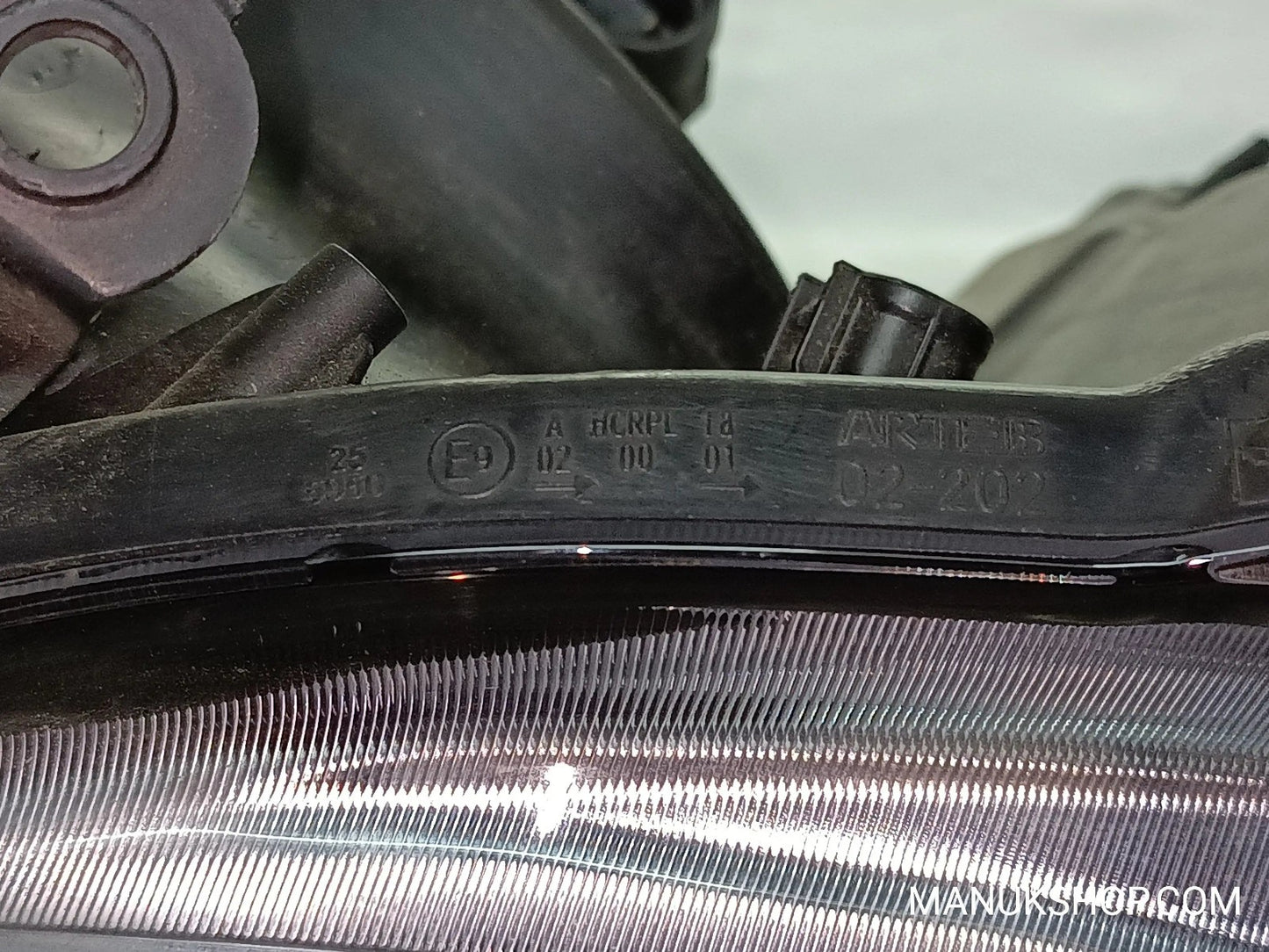 Scheinwerfer links Toyota Corolla E140 E150 ARTEB 02-202