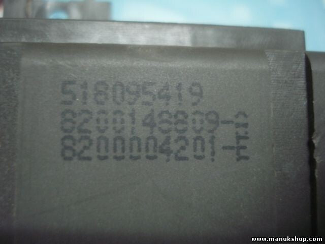 Sicherungskasten Renault Laguna 2.0 2004 16V 518095419 8200148809 8200004201E