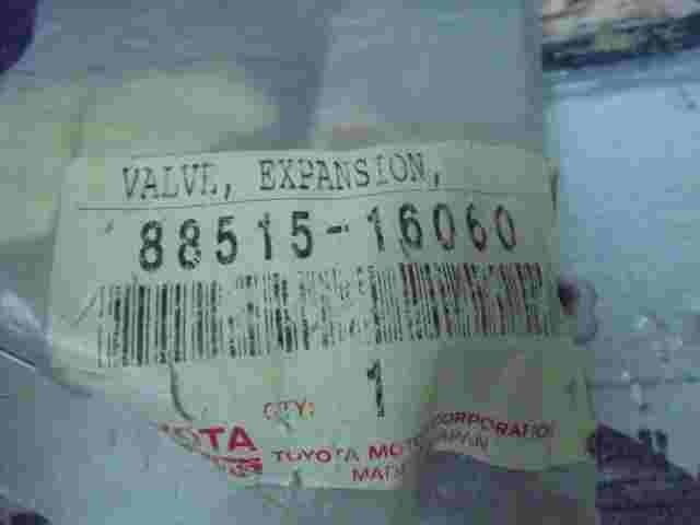 Expansionsventil Toyota Prius Lexus 8851516060 88515-16060
