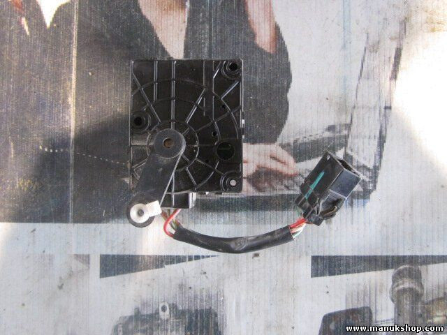 Stellmotor Heizung SsangYong Musso EL08410004 EL 084 100 04 DC 12V TEMP