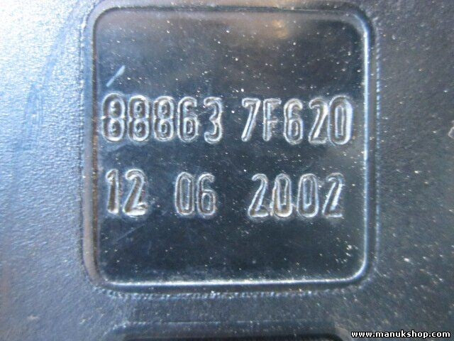 Gurtschloss Gurtschnapper hinten links Nissan Ford 88863-7F620 888637F620