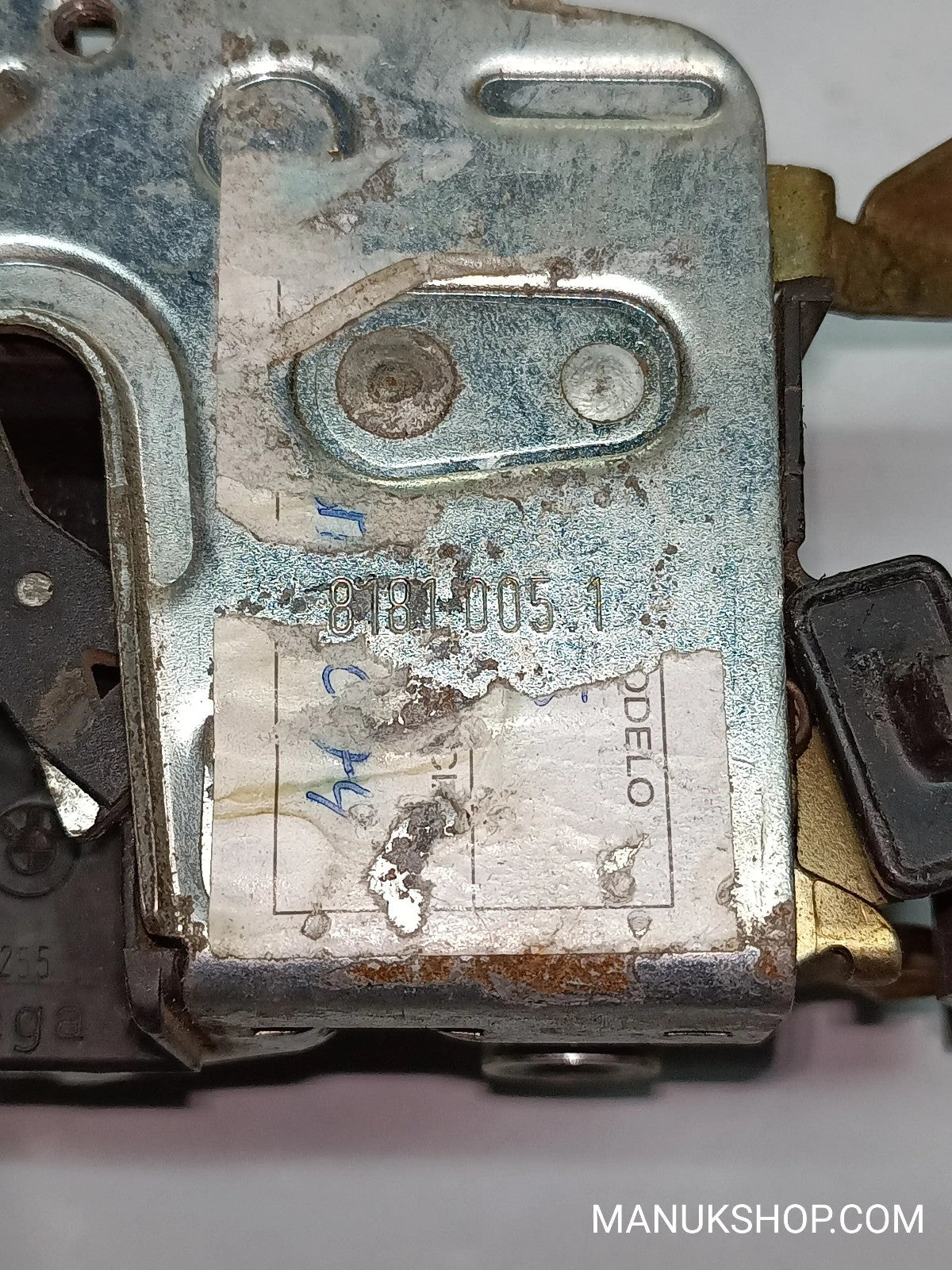Türschloss hinten Links BMW 5 E34 81810051 8 181 00 51
