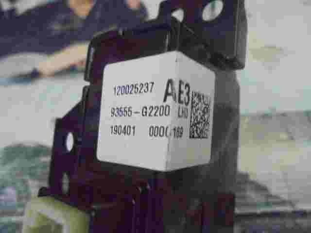 Schalter Tankklappe Batterie Öffner Hyundai Ioniq 93555G2200 LHD 120025237