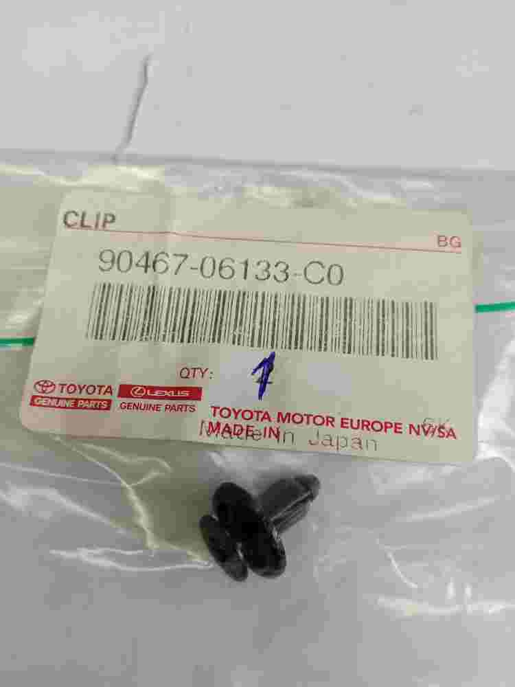 Clip Toyota Lexus Suzuki 9046706133C0 90467-06133-C0