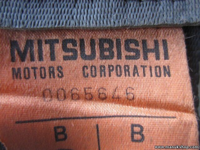 Gurtschloss Gurtschnapper hinten links Mitsubishi Pajero TK520EN093 TK520EN-093