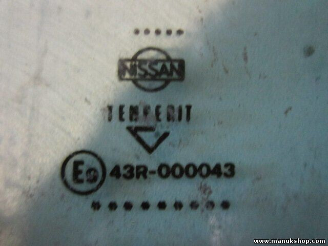 Heckklappe Scheibe Nissan Patrol (K/W260)(03.1989 43R000043 43R-000043 E9