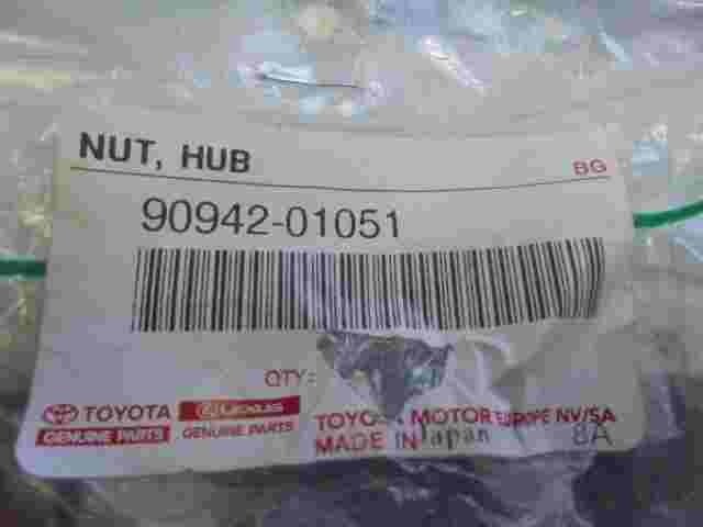 Nut Hub Toyota Sienna Tundra 9094201051 90942-01051