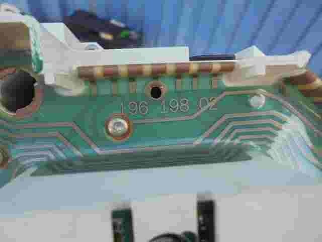Kombiinstrument Tacho Citroen ZX Peugeot 206 9622131380 NIV2PMH2 19619802