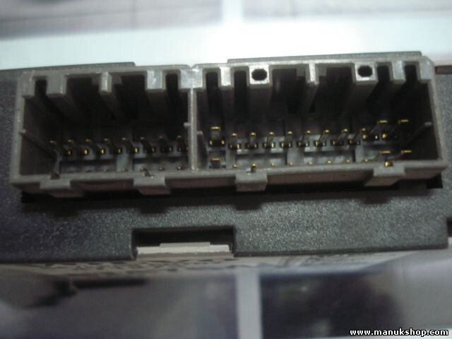 Steuergerät Zentralverriegelung Volvo 440 TRW 471272 474764 N094000414R