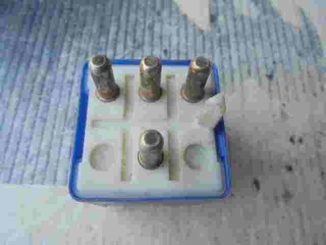 Kühlerlüfter Relais Mercedes-Benz W124 W201 W202 0025420119 899889000