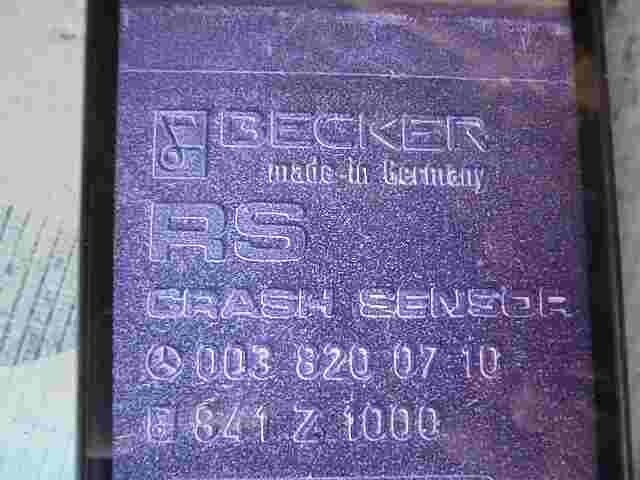 Airbagsensor Airbagsteuergerät Mercedes W123 R107 W126 W124 0038200710 84171000