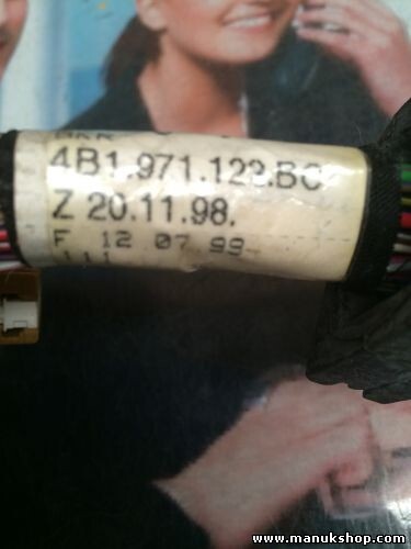 Anschlussstecker Audi A4 A6 4B1971122BC 4B1 971 122 BC