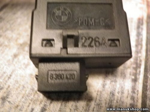 Bremslichtschalter BMW E36 318 03611030 8360420 110187 226A