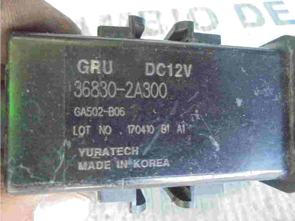 Glühkerzen Relais Kia Hyundai 368302A300 36830-2A300 368332A000 36833-2A000