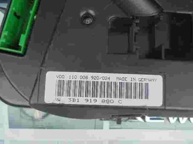 Kombiinstrument Tacho VW Passat B3 3B1919880C 3B1 919 880 C VDO 110008920024