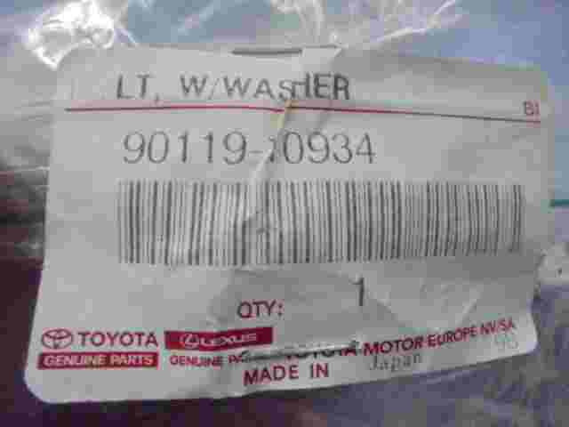 LT Bolt W / Washer Toyota Noah Voxy 9011910934 90119-10934