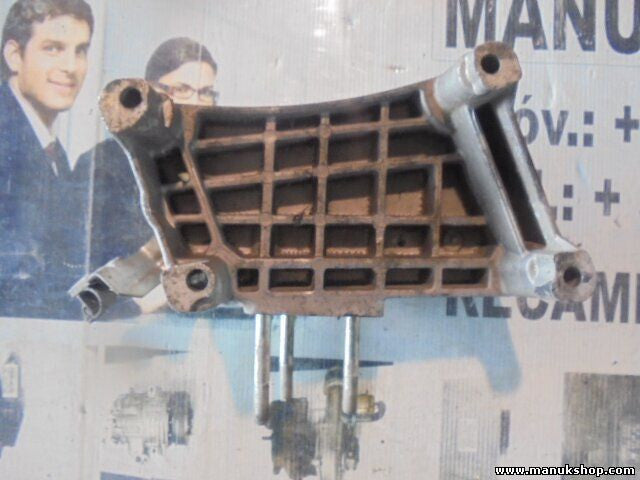 Motorhalter Fiat Punto III 1.3 MJET JTD 51KW 2003-2010 FGP55208372 FGP 55208372