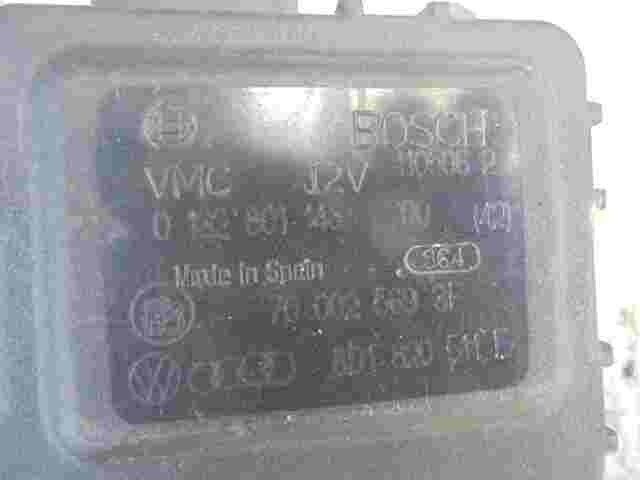 Stellmotor Heizung VW Passat 8D1820511E BOSCH 0132801148 700025693F