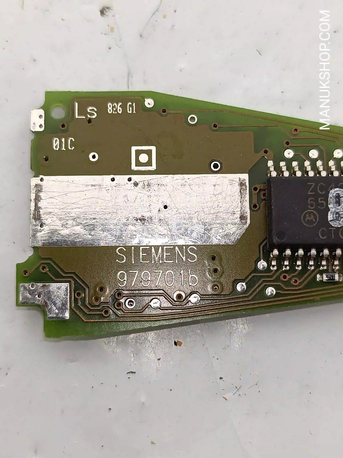 Funkfernbedienung Schlüssel Gehäuse Mercedes-Benz E-Class W210 979701B SIEMENS