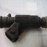 Inyectores / Injektoren / Einspritzdüse injektor /Injectors / Mercedes-Benz C-Klae W202 BOSCH 0280155742 0 280 155 742 A1120780049 A 112 078 00 49