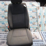 Asiento delantero derecho/ Sitz vorne rechts/ Seat front right/Jeep Grand Cherokee WJ WG 2.7 CRD 4x4 120 kW 163 PS 2008