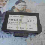 Controlador de alarma / Steuergerät Alarm / Controller alarm / Audi A3 8L A4 B5 A6 4B 4B0951173 4B0 951 173 4BO951173 Ind.03 FW 31/99 NR 0626