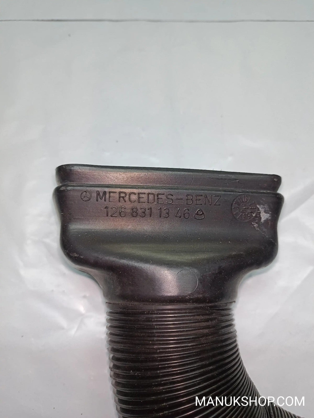 Ladeluftschlauch Luftschlauch Mercedes-Benz W124  W126 1268311346 126 831 13 46