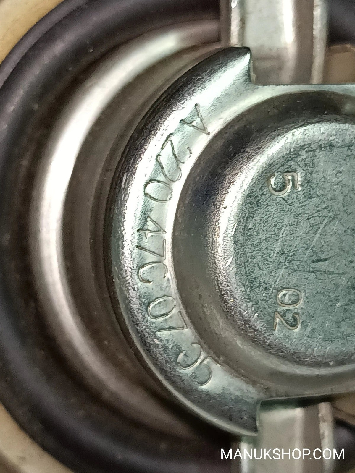 Tankverschluss Tankdeckel Mercedes-Benz W211 A209 A22047C0705 A 220 47C 07 05