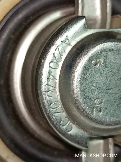 Tankverschluss Tankdeckel Mercedes-Benz W211 A209 A22047C0705 A 220 47C 07 05