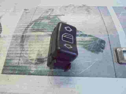 Fensterheber schalter Mercedes C-Class W202 C180 W463 2028205310 KZ LK 03809761