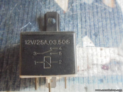 Kühlerlüfter Relais Renault Clio 12V-25A-03508 12V25A03508