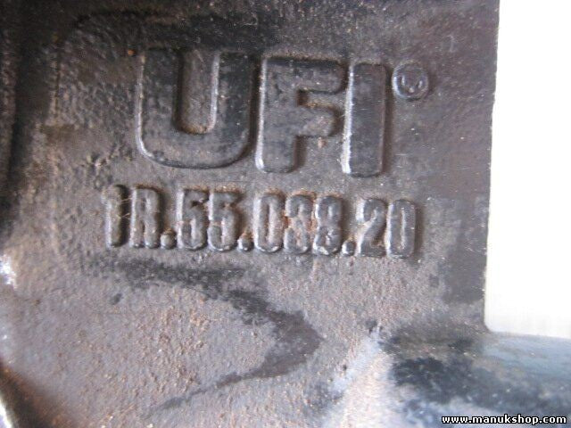 Ölfiltergehäuse Land Rover Discovery Td5 2.5 1R5503820 1R.55.038.20 UFI