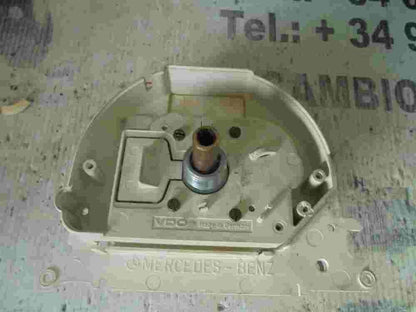 Tachometer Mercedes-Benz W124 1245421006 124 542 10 06 VDO 1244407747