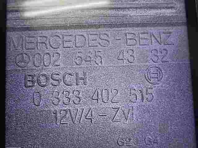 Glühkerzen Relais Mercedes-Benz 190 W201 W124 0025454332 002 545 43 32 BOSCH