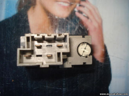Schalter Traktionskontrolle Volvo 850 TRACK 9128544 94W14K