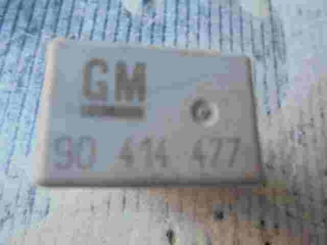 Relais Opel Corsa Astra Zafira Meriva Vectra C BOSCH  0332207319 GM 90414477