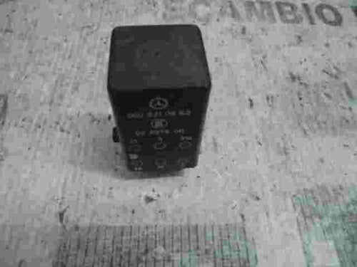 Wischerrelais Mercedes-Benz W123 W126 0008210863 LK 05897600