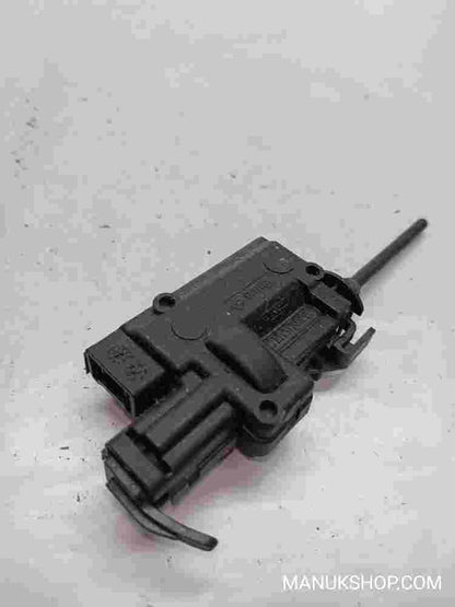 Stellmotor Tankklappe Renault Scenic Megane Valeo CX0 8200305732A