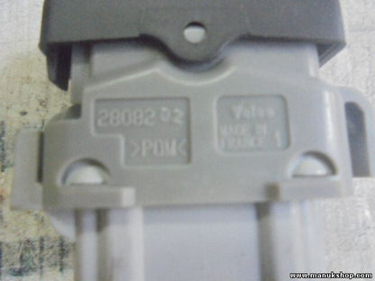 Schalter Renault Megane II 1999-2002 2808202 8200079020
