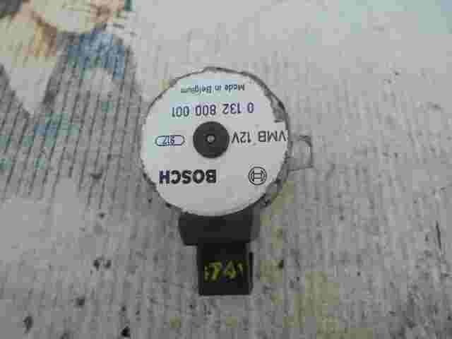 Stellmotor Heizung BMW E32 E34 E36 VMB 12V BOSCH 0132800001 0 132 800 001 .